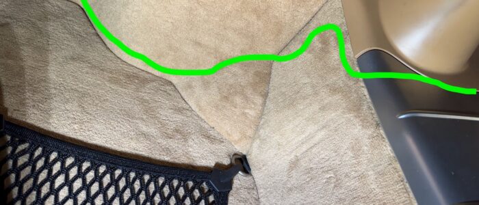 Green marks the route of the RCA cable.